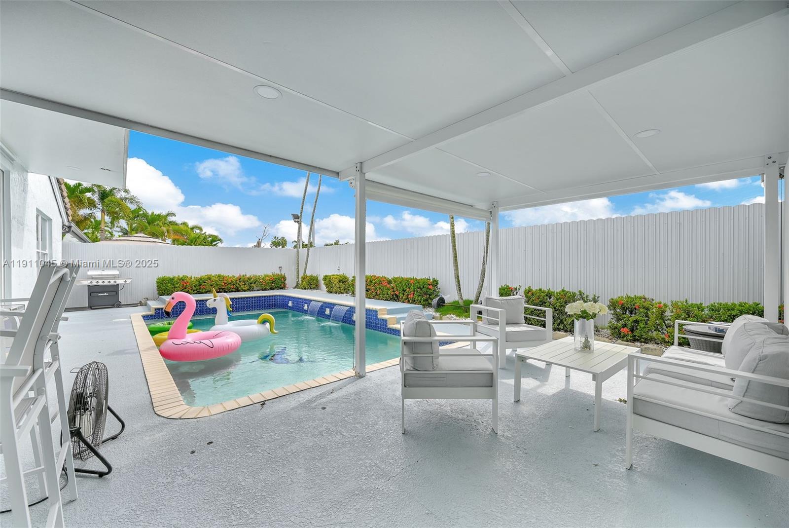 WEITZER SERENA LAKES ESTA - Residential