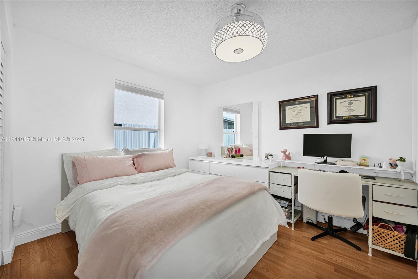 WEITZER SERENA LAKES ESTA - Residential