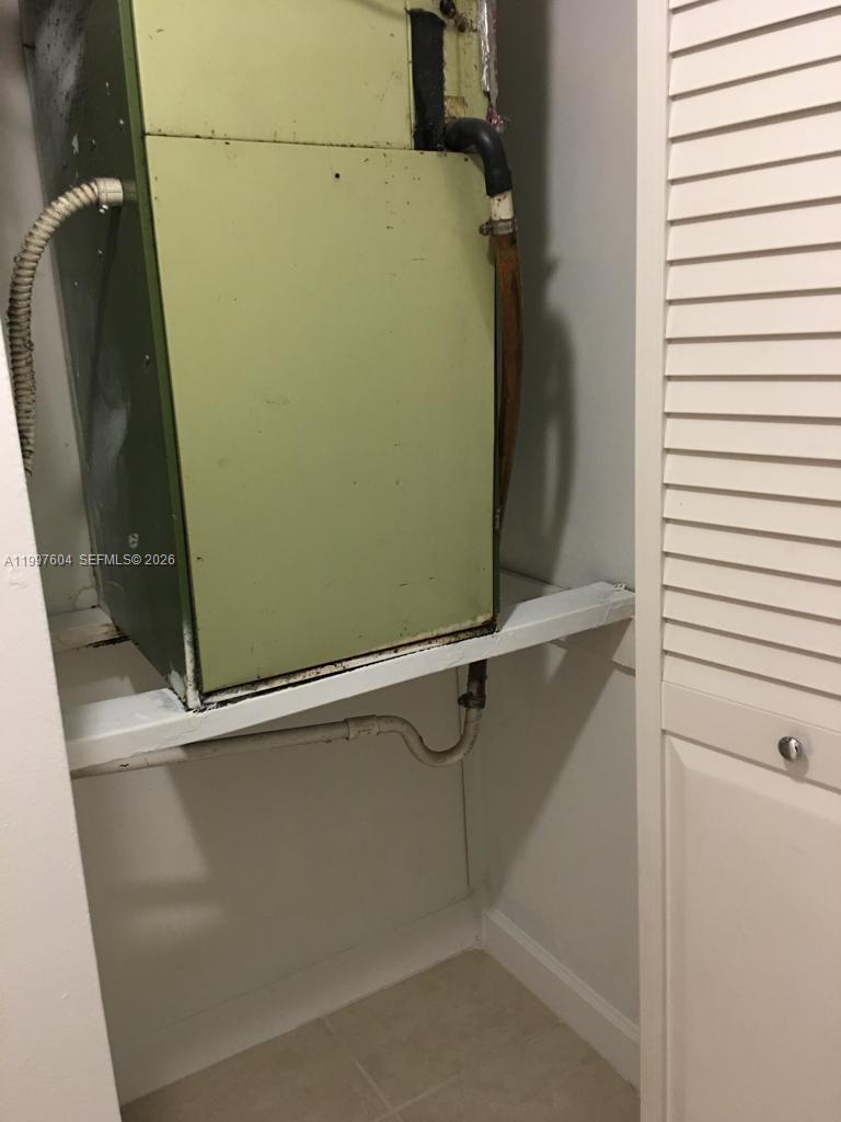 THE BEACH CLUB FONTAINEBL - Residential Lease