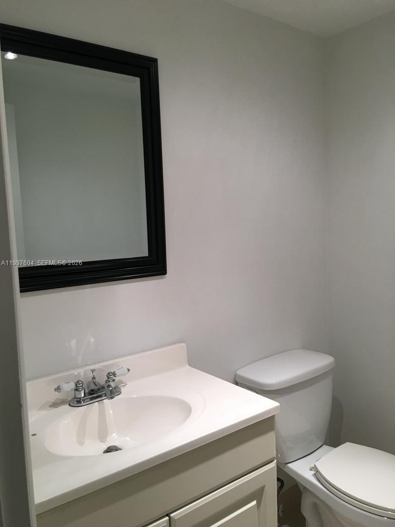 THE BEACH CLUB FONTAINEBL - Residential Lease