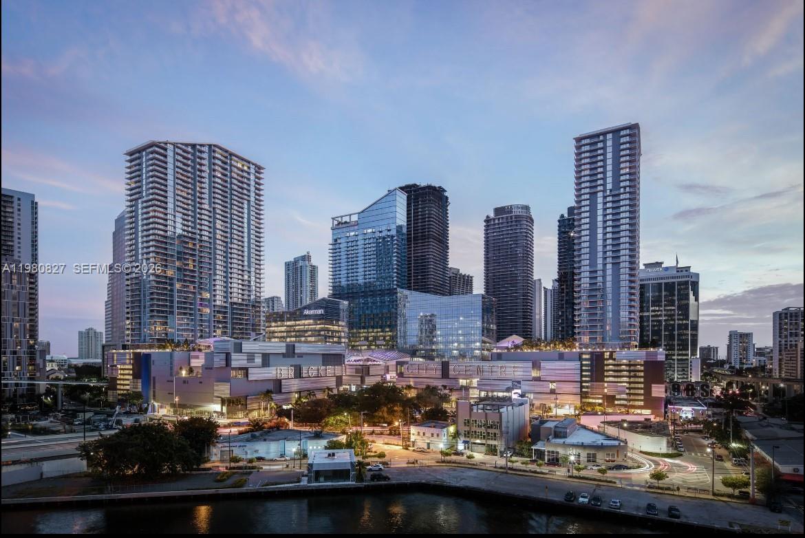 RISE CONDO - Residential Lease