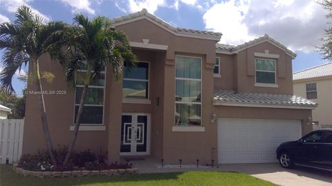 1071 SW 101st Ter Pembroke Pines FL 33025