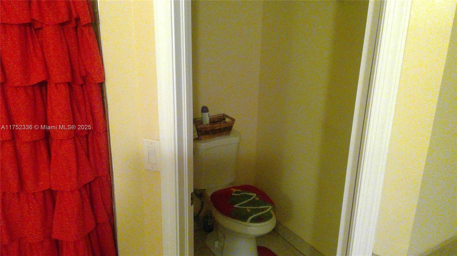 1071 SW 101st Ter