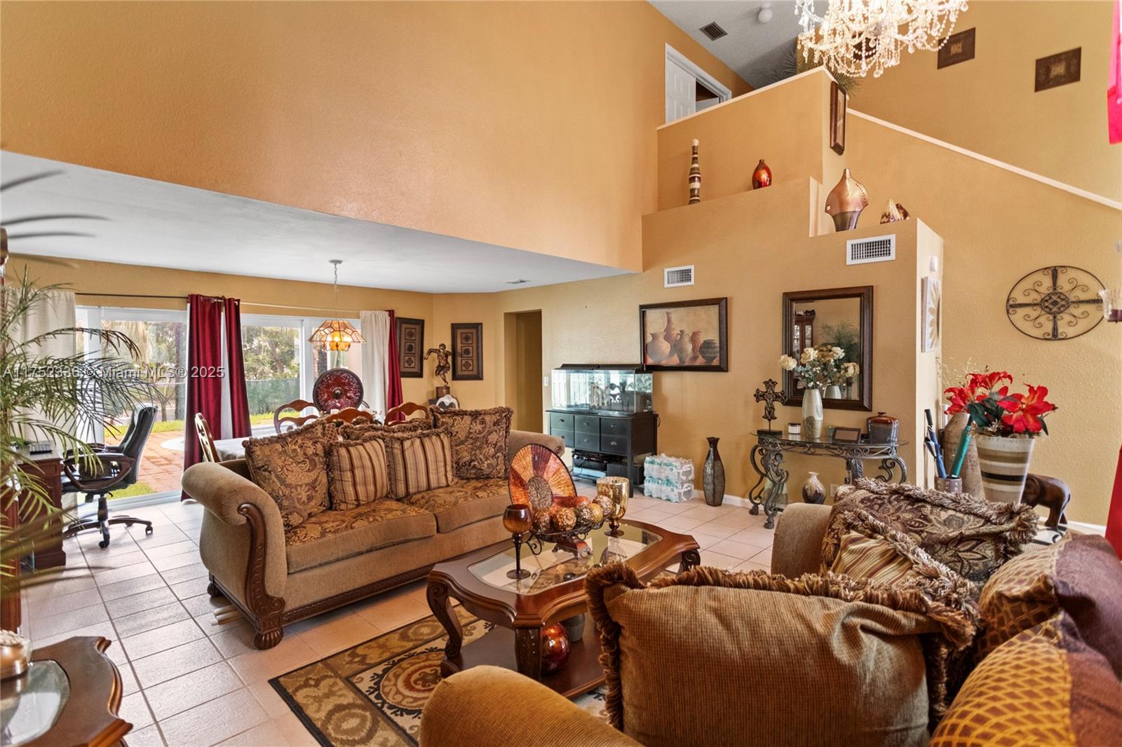 LANDINGS - Residential