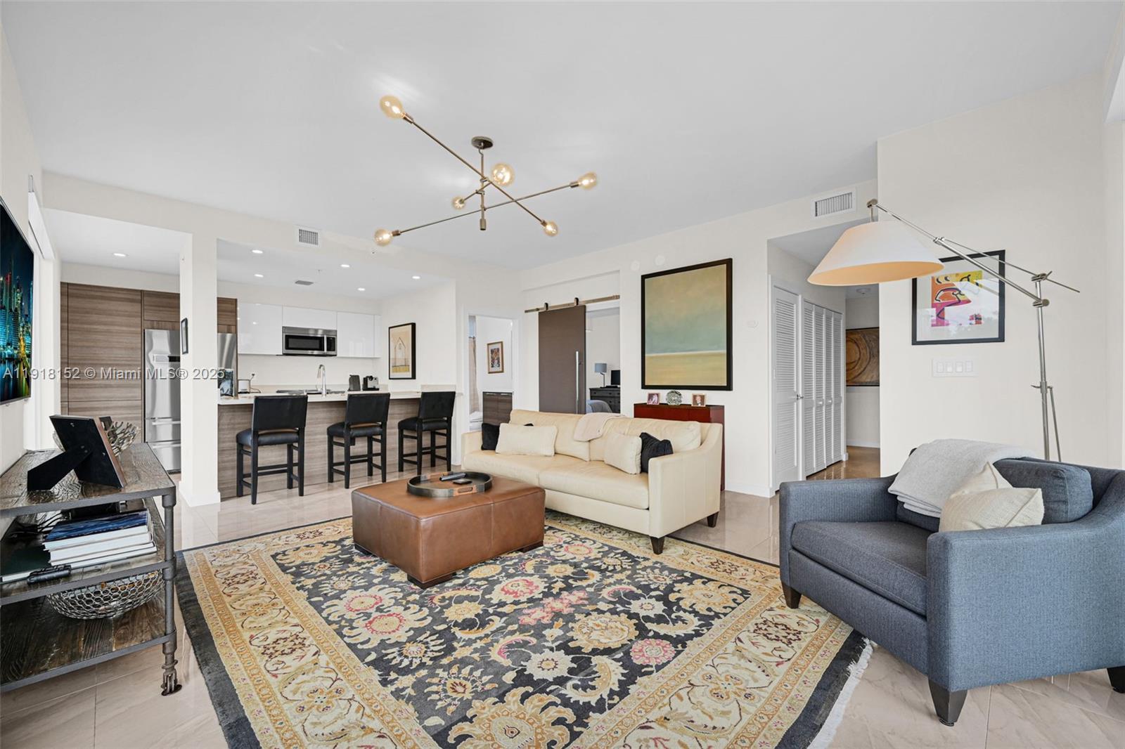 1900 DB AT DEERFIELD BEAC - Residential Lease