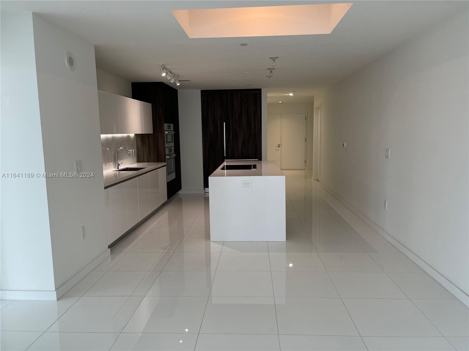 PARAMOUNT MIAMI WORLDCENT - Residential