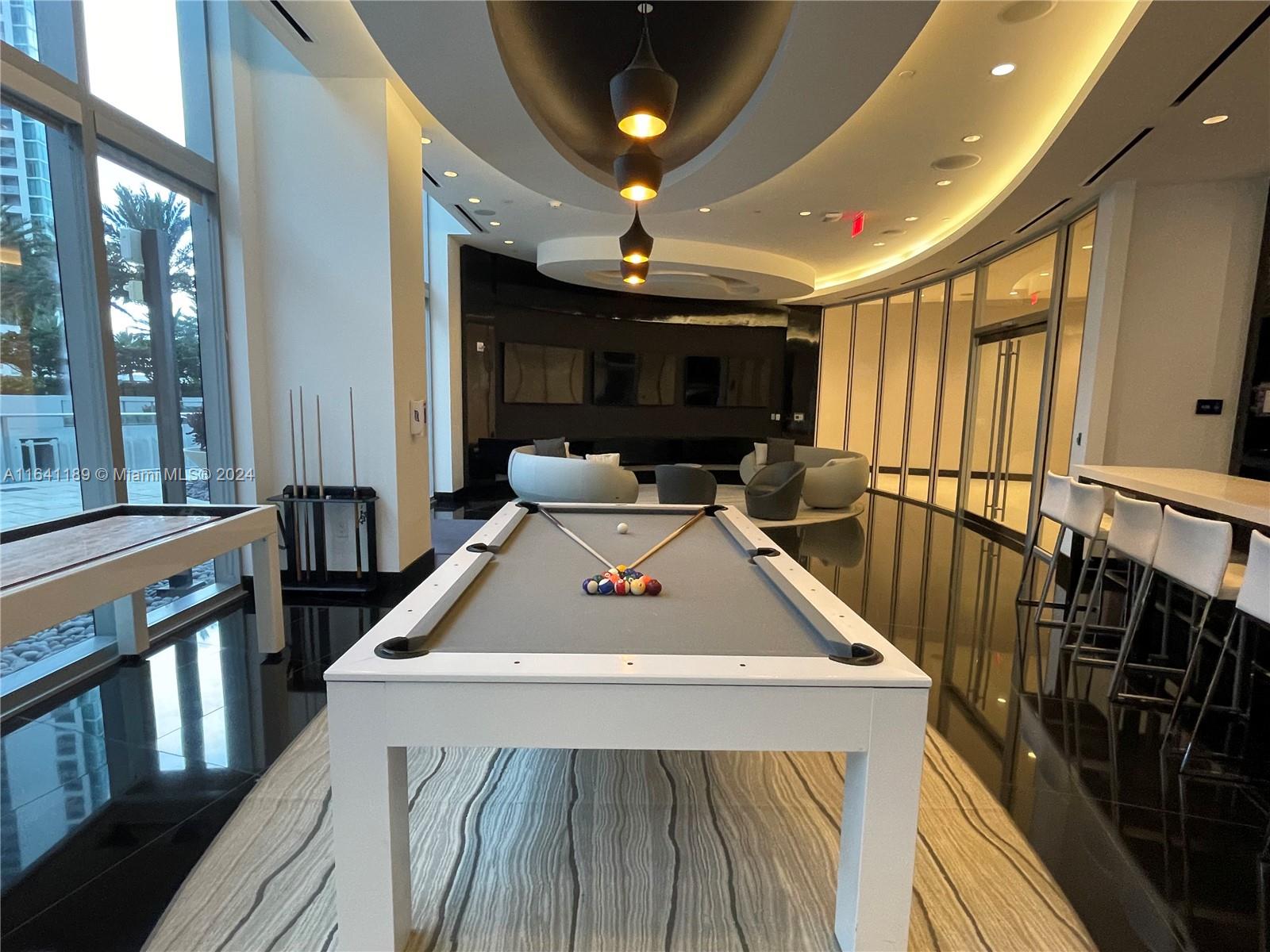 PARAMOUNT MIAMI WORLDCENT - Residential