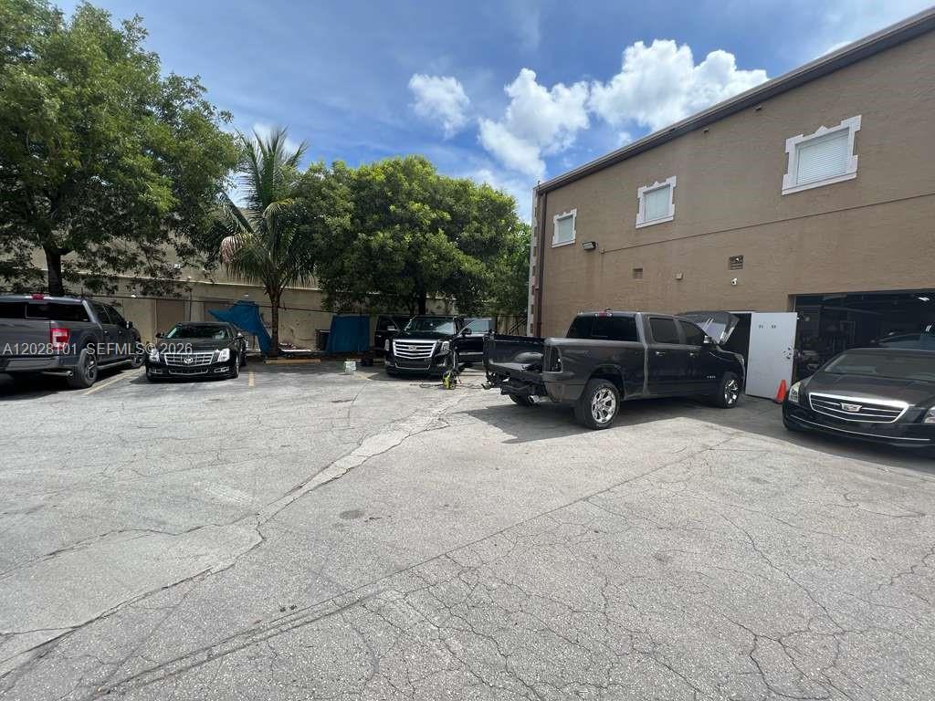 13690 SW 142nd Ave 31/32B