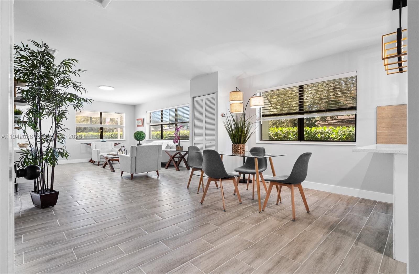 HOLLYWOOD BEACH GARDENS - Residential Income