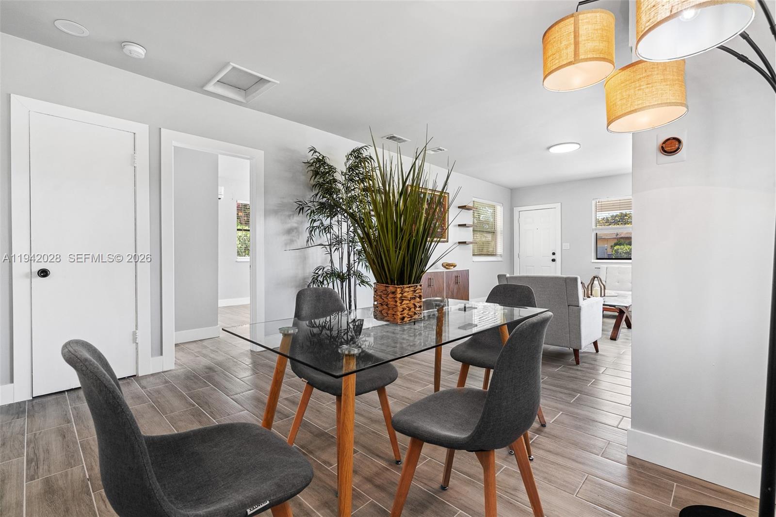 HOLLYWOOD BEACH GARDENS - Residential Income