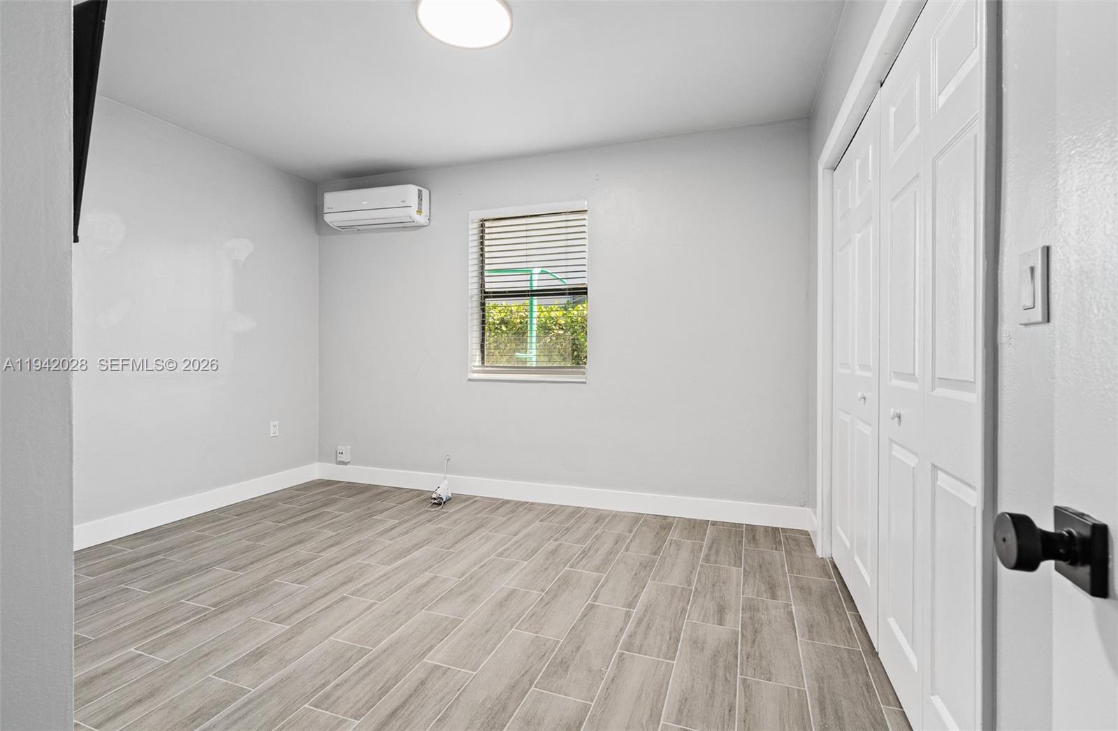 HOLLYWOOD BEACH GARDENS - Residential Income