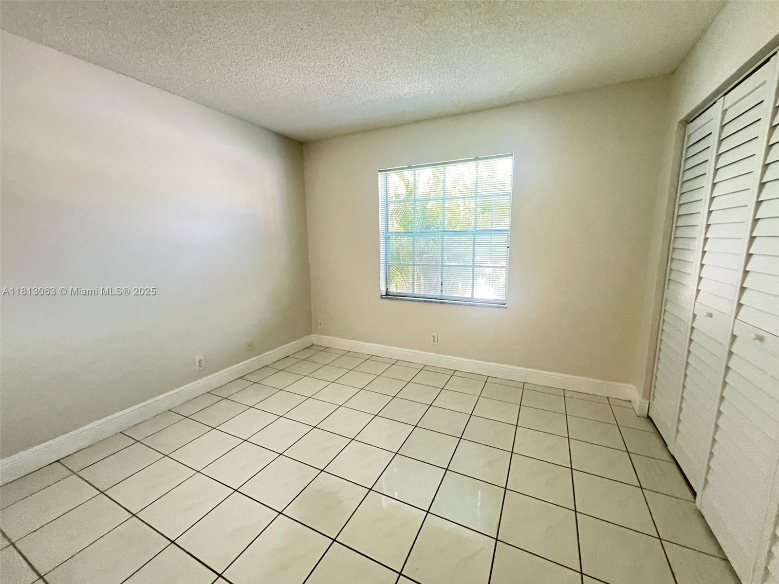 SECTOR 5 - - Residential Lease