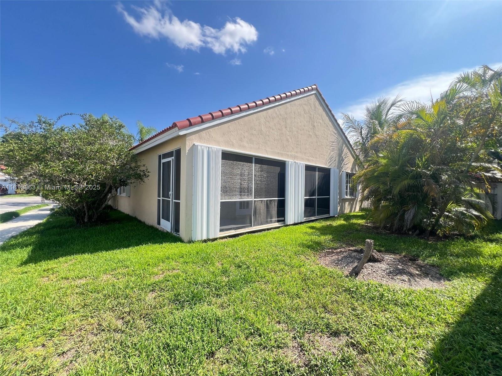 SECTOR 5 - - Residential Lease