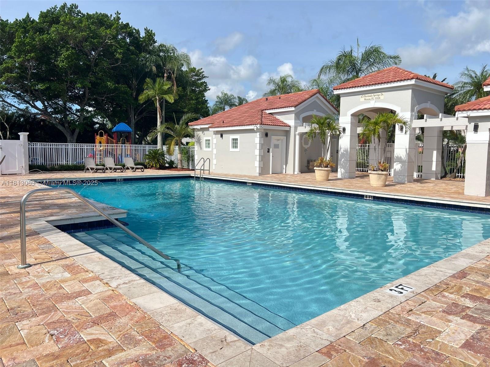 SECTOR 5 - - Residential Lease