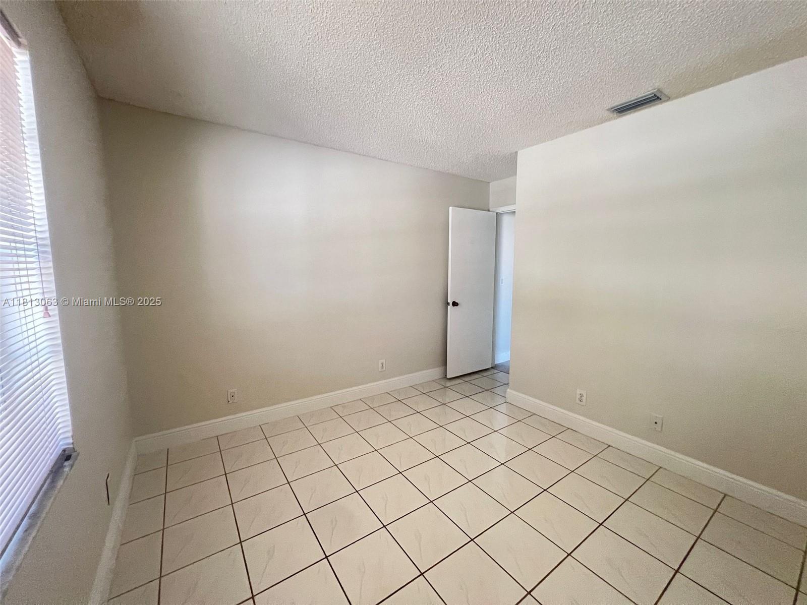 SECTOR 5 - - Residential Lease