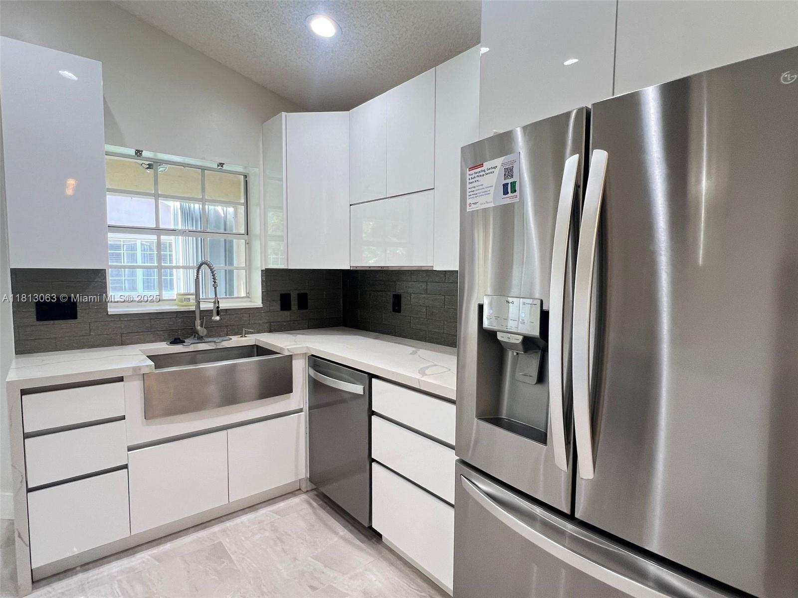 SECTOR 5 - - Residential Lease