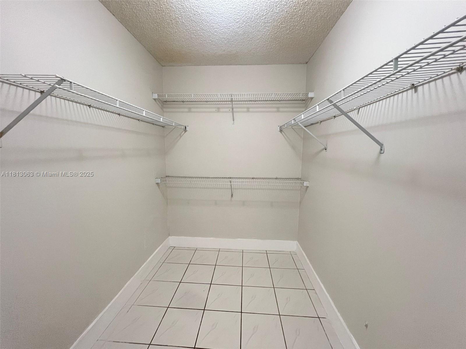 SECTOR 5 - - Residential Lease