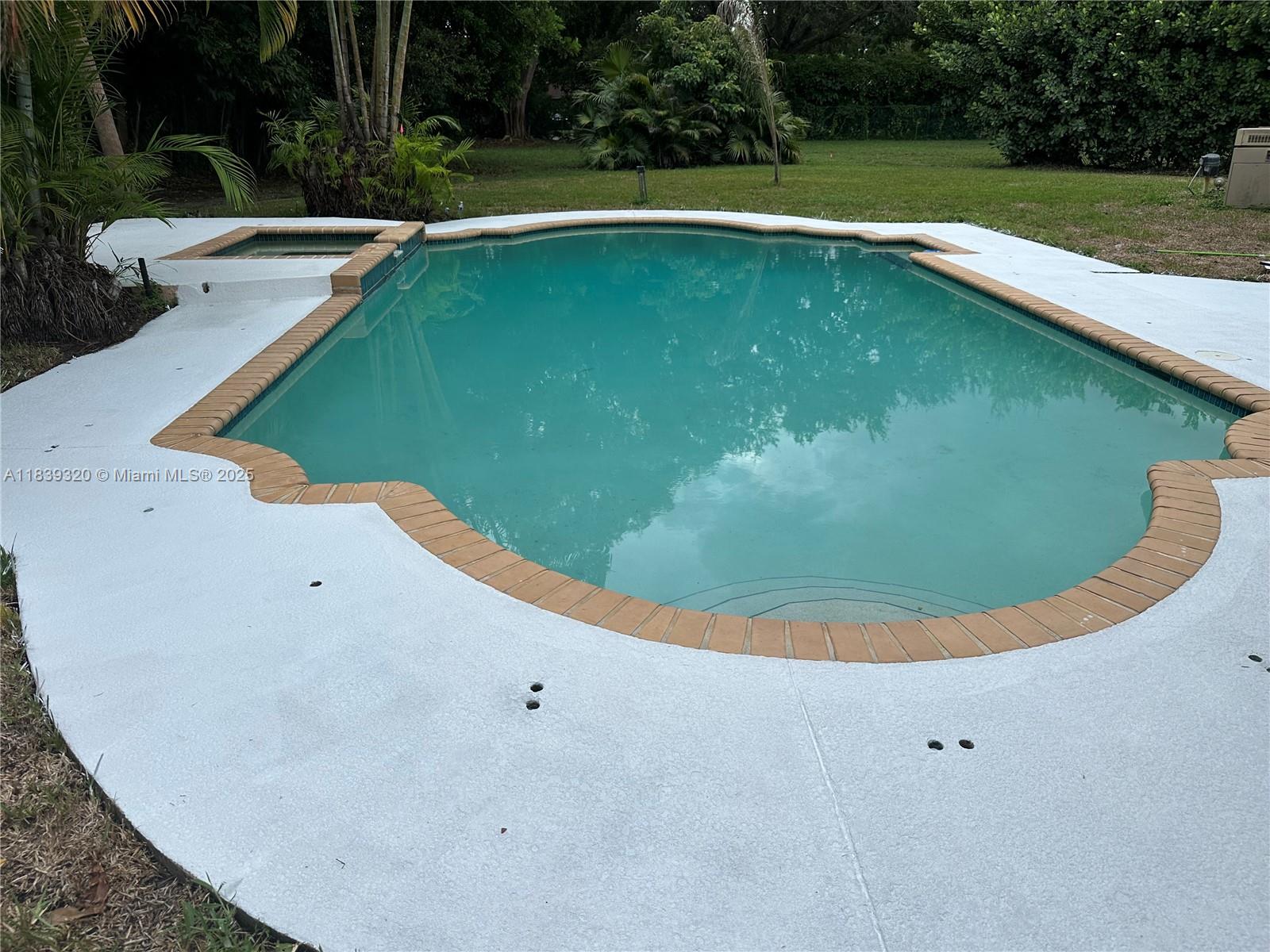 CYPRESS RUN - Residential