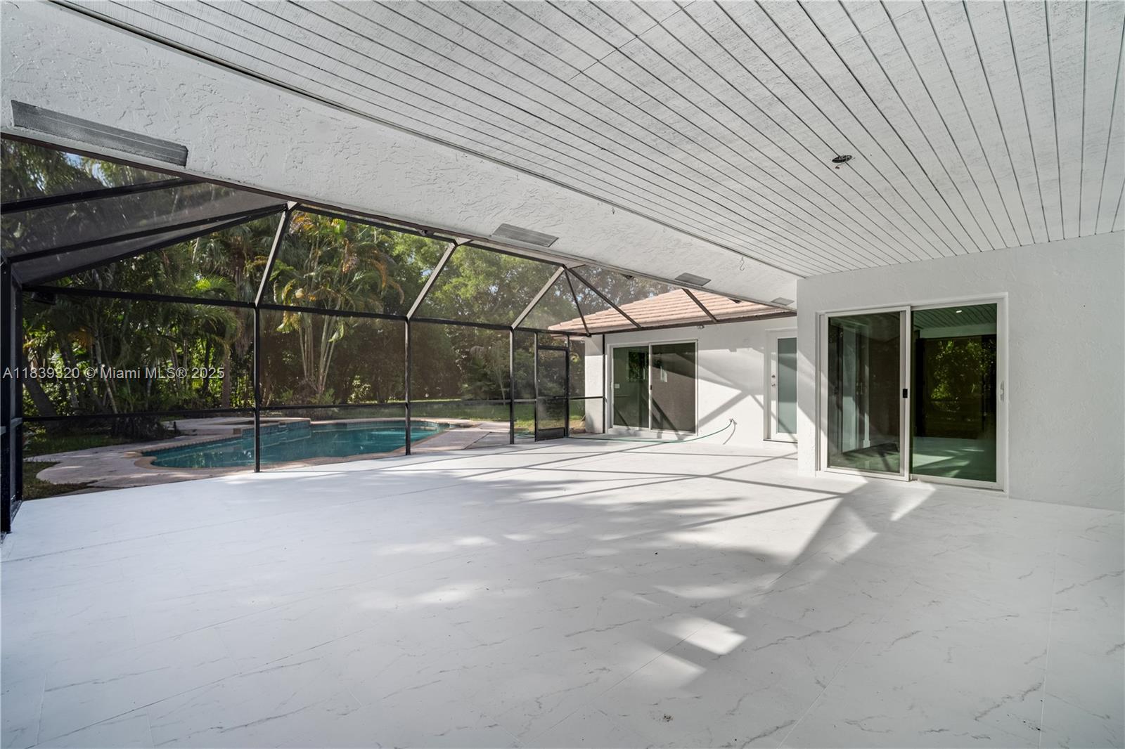 CYPRESS RUN - Residential