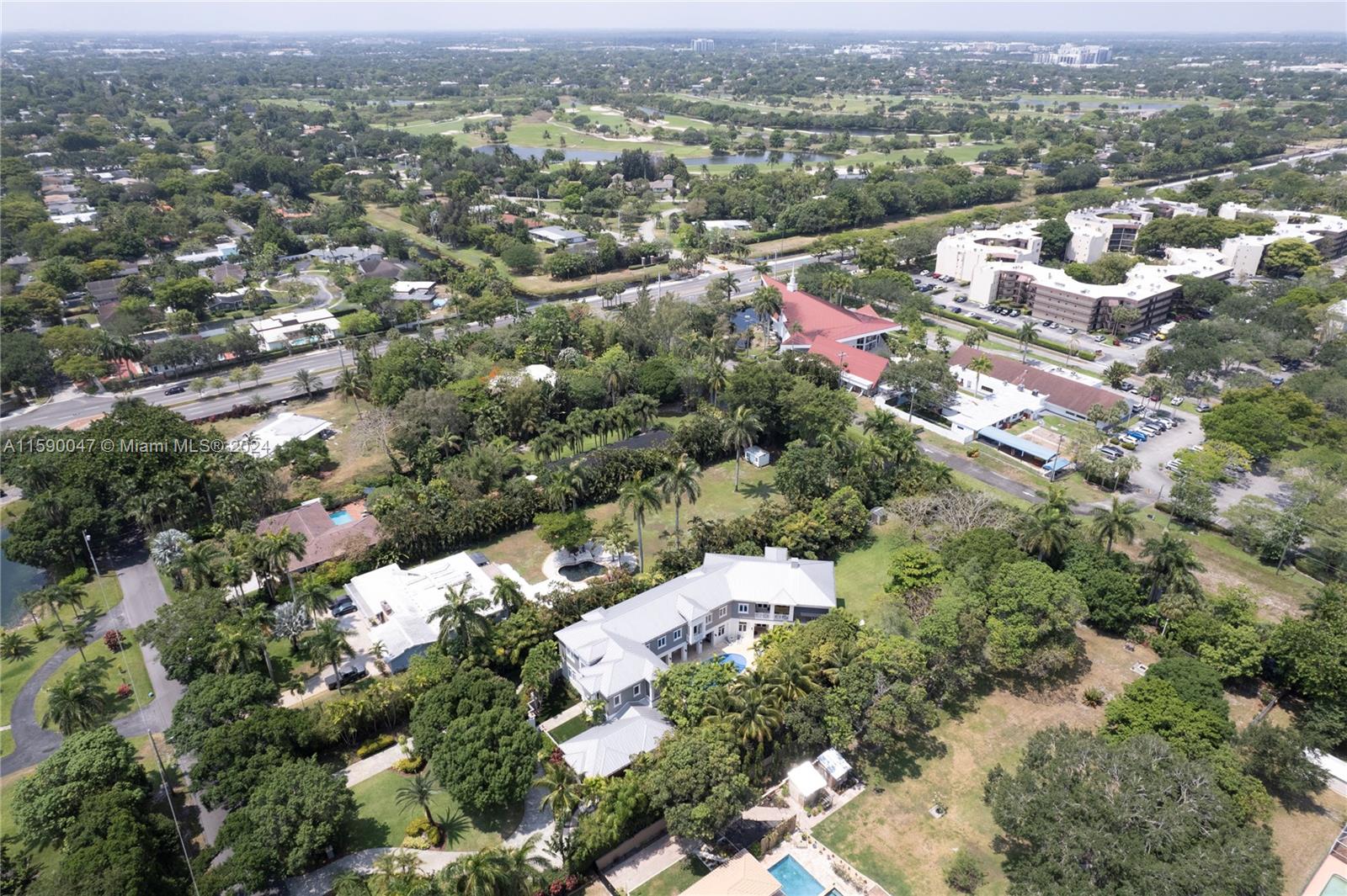 PLANTATION SECOND SEC AME - Residential