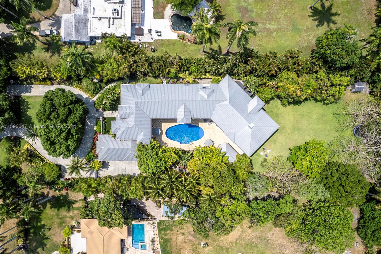 PLANTATION SECOND SEC AME - Residential