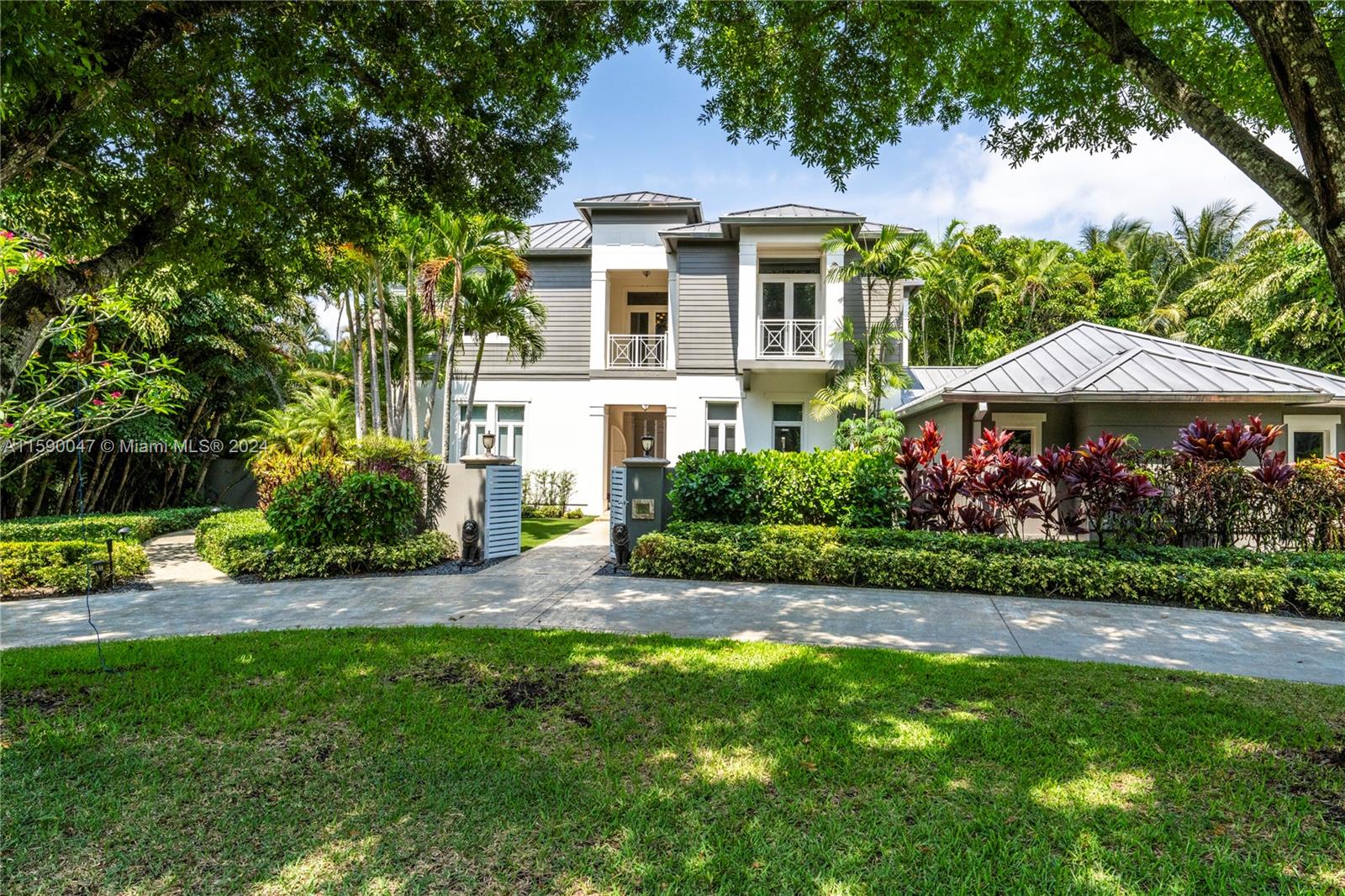 PLANTATION SECOND SEC AME - Residential