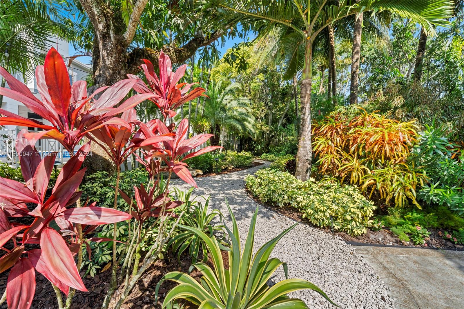 PLANTATION SECOND SEC AME - Residential