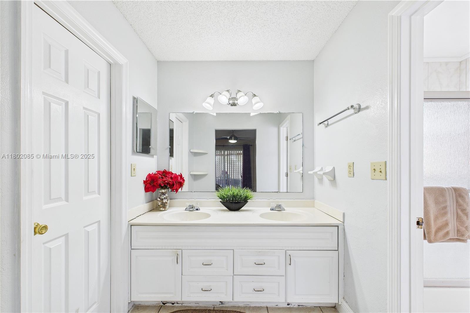 PORT MALABAR UNIT 8 - Residential