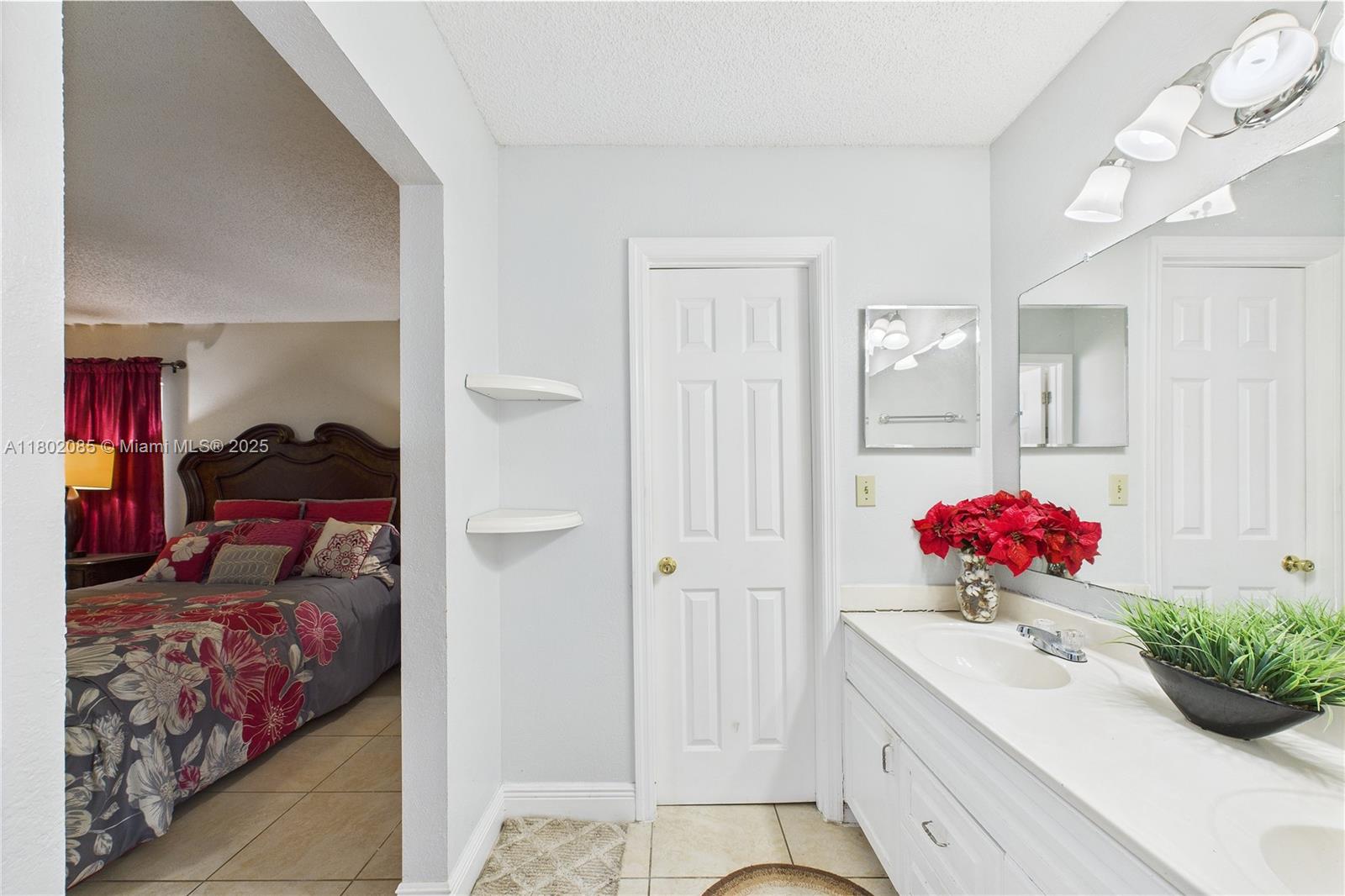 PORT MALABAR UNIT 8 - Residential