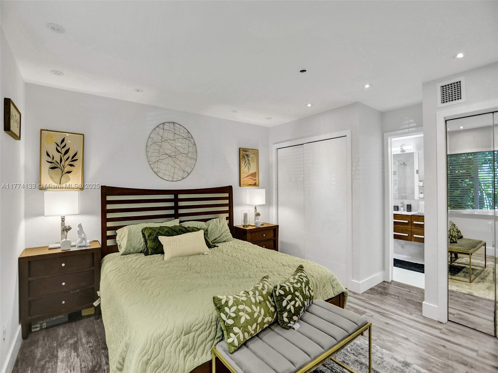 BAY LURE - Residential