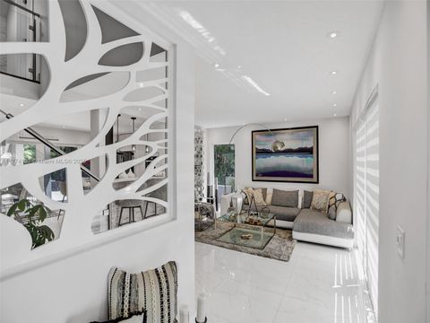 1273 NE 92nd St Miami Shores FL 33138