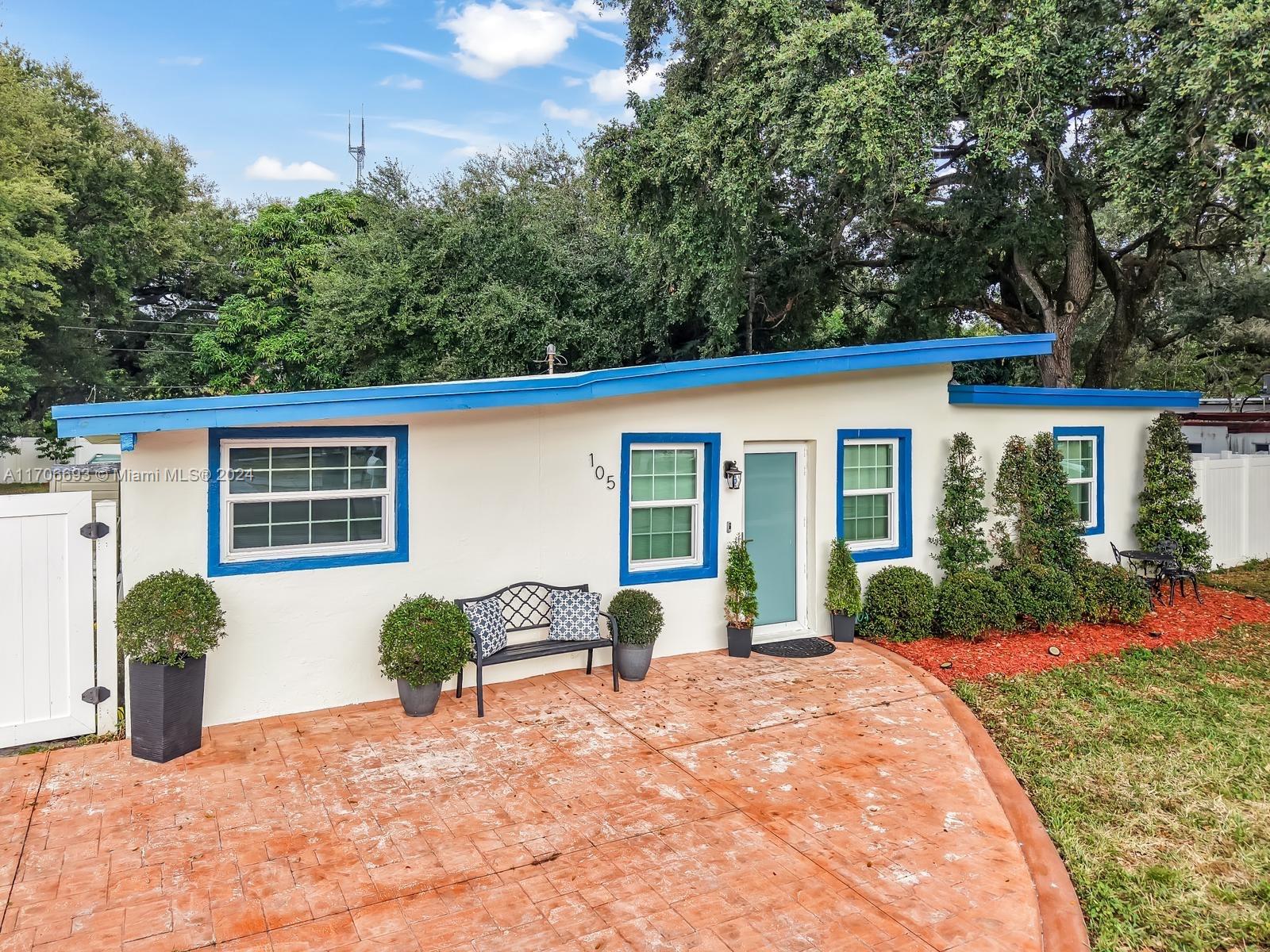 105 Edmund Rd, West Park, Broward County, Florida - 3 Bedrooms  
1 Bathrooms - 