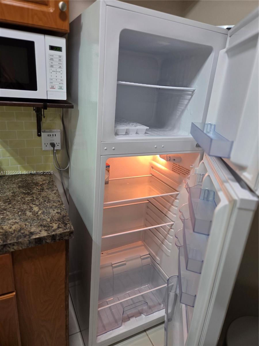 COQUI SUB - Residential Lease