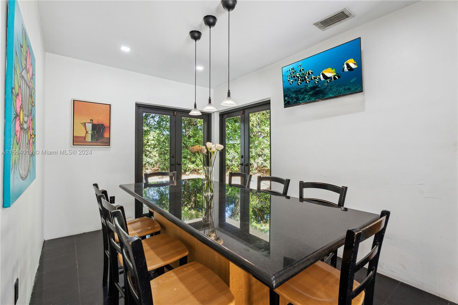 FLEEMAN ACRE ESTATES - Residential