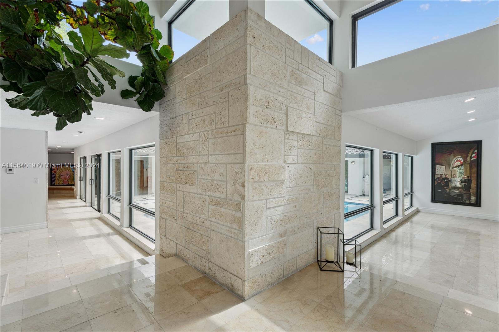 FLEEMAN ACRE ESTATES - Residential