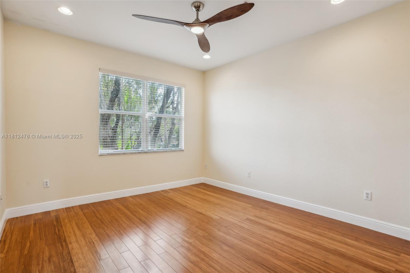 TUSCAN VILLAS CONDO - Residential
