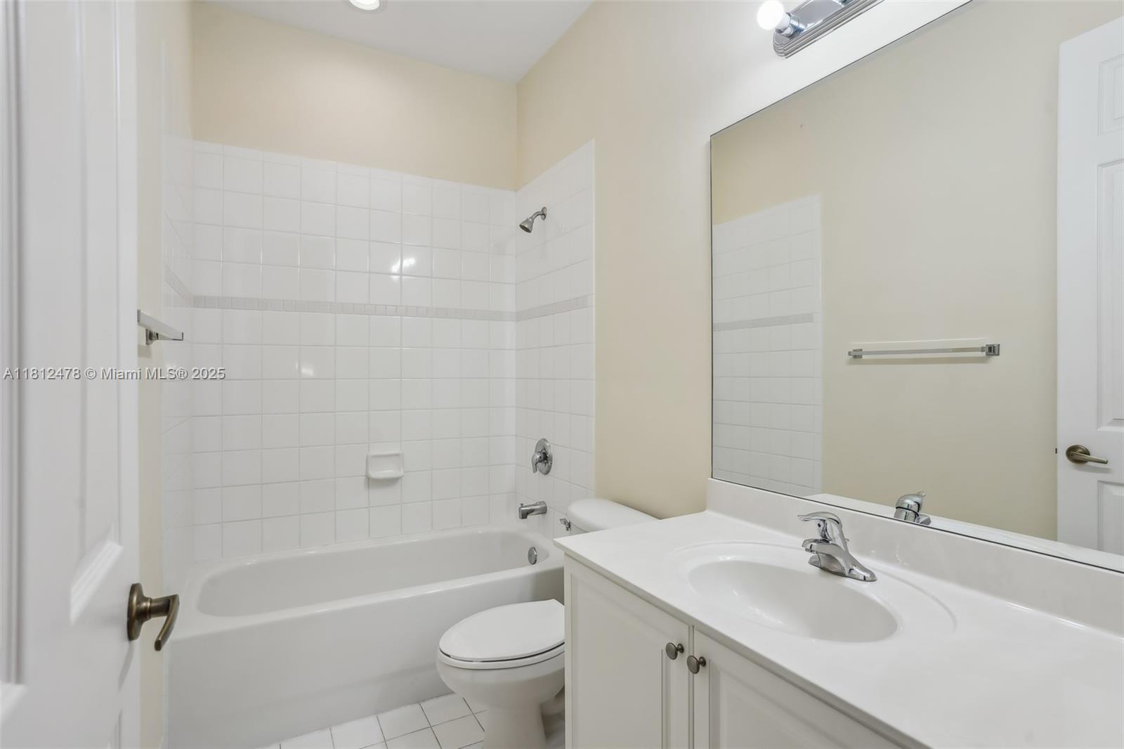 TUSCAN VILLAS CONDO - Residential