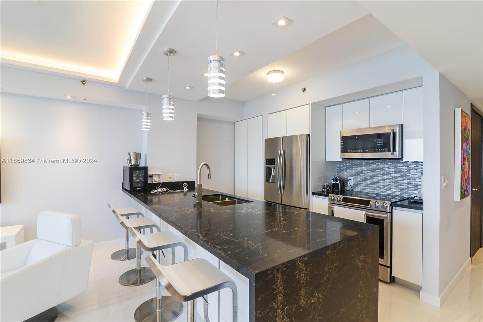 BEACH CLUB TWO CONDO - Residential Lease