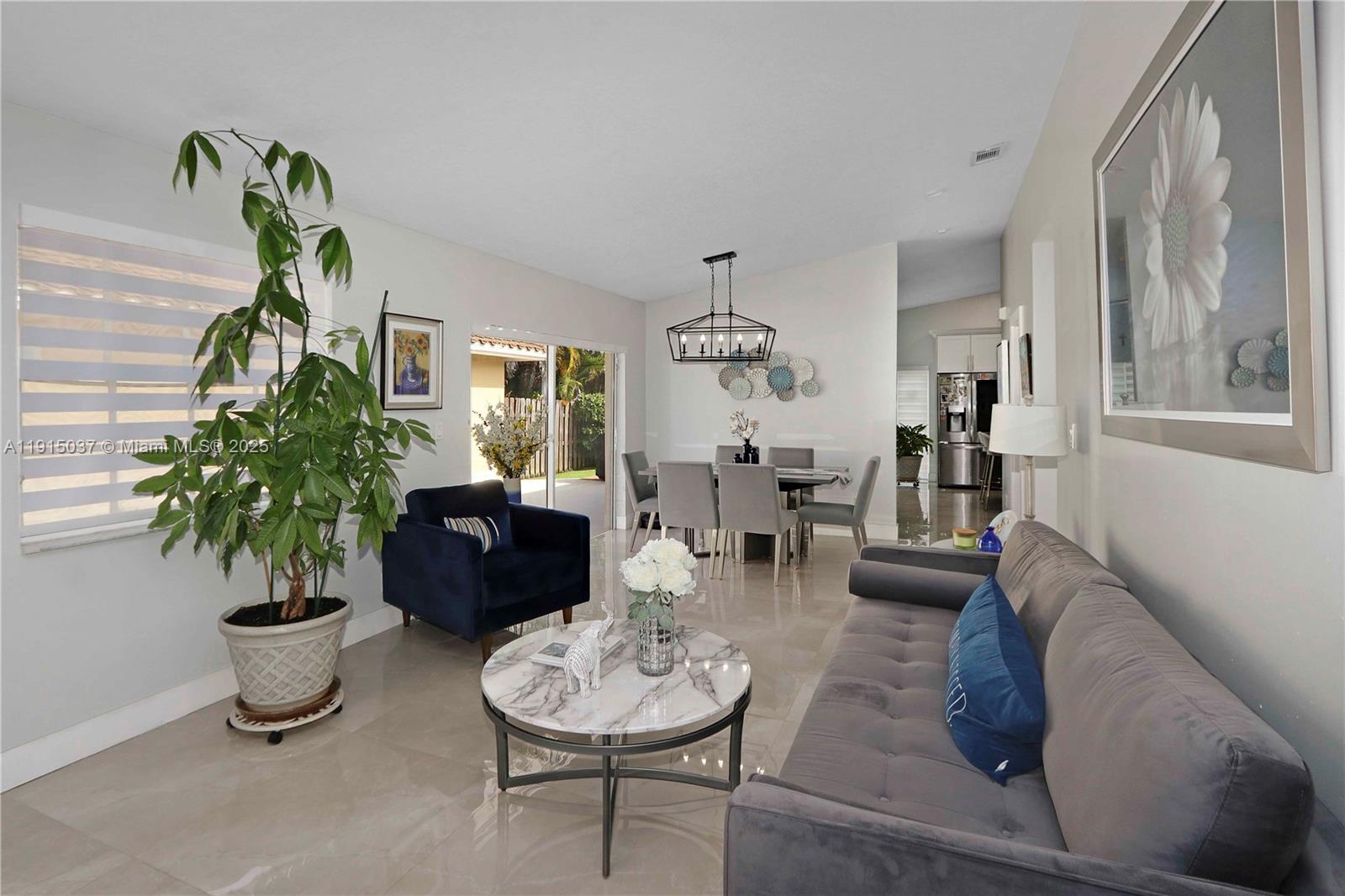 NATALIE HOMES - Residential