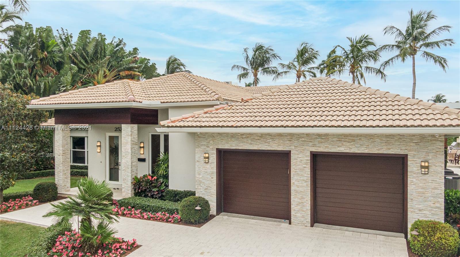 LAGUNA ISLE - Residential