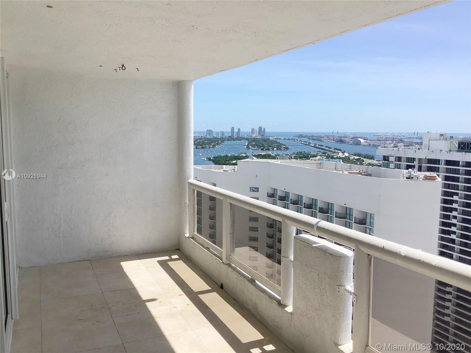 VENETIA CONDO THE GRAND - Residential