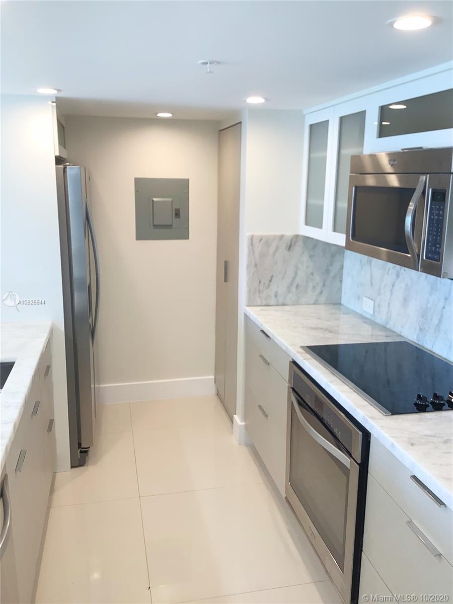 VENETIA CONDO THE GRAND - Residential