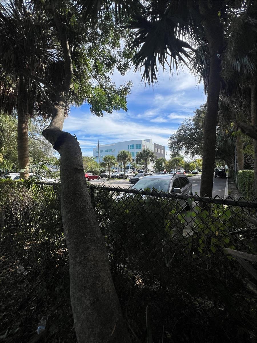 LINCOLN PARK CORR PLAT - Land