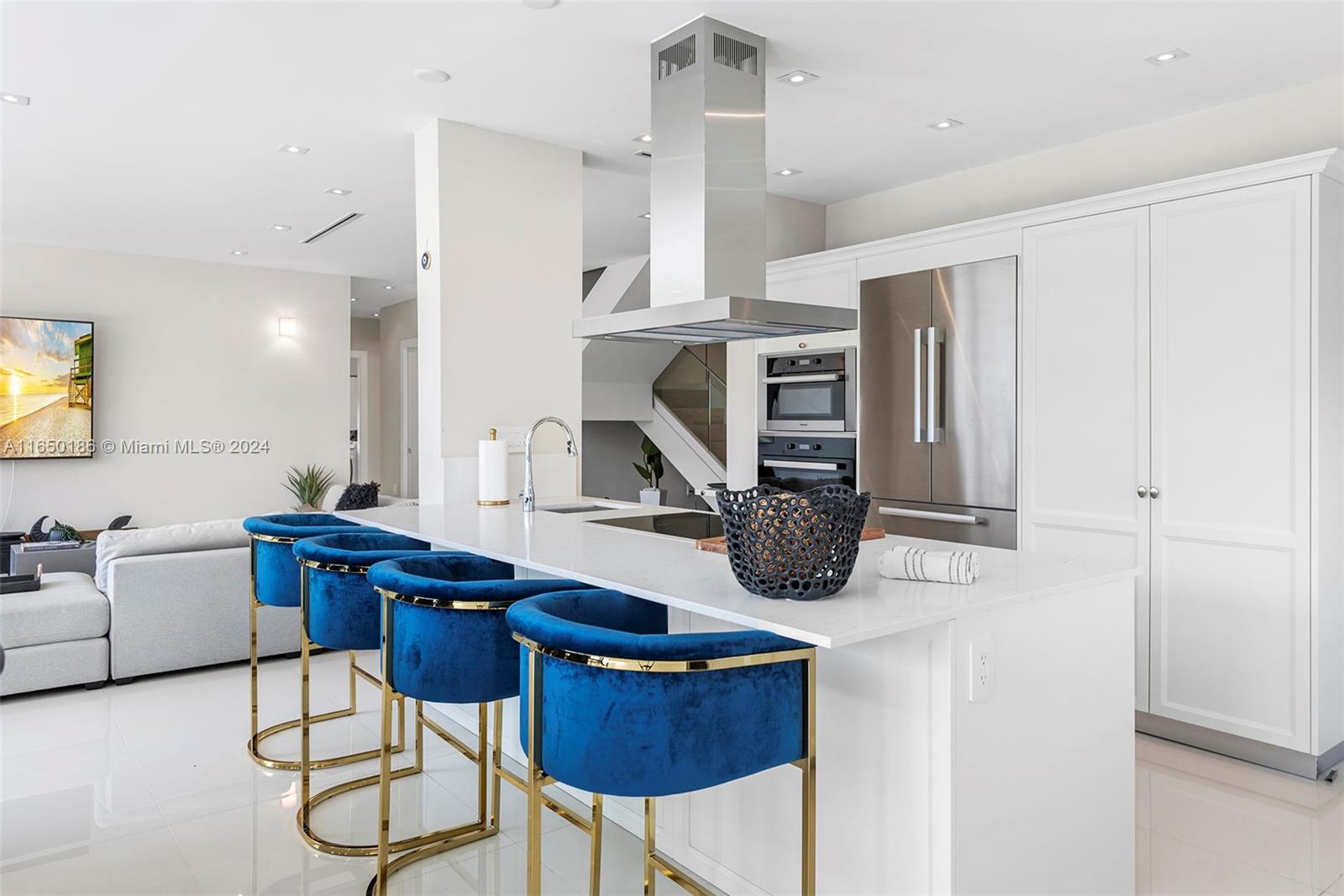 HOLLYWOOD GOLF ESTATES SE - Residential