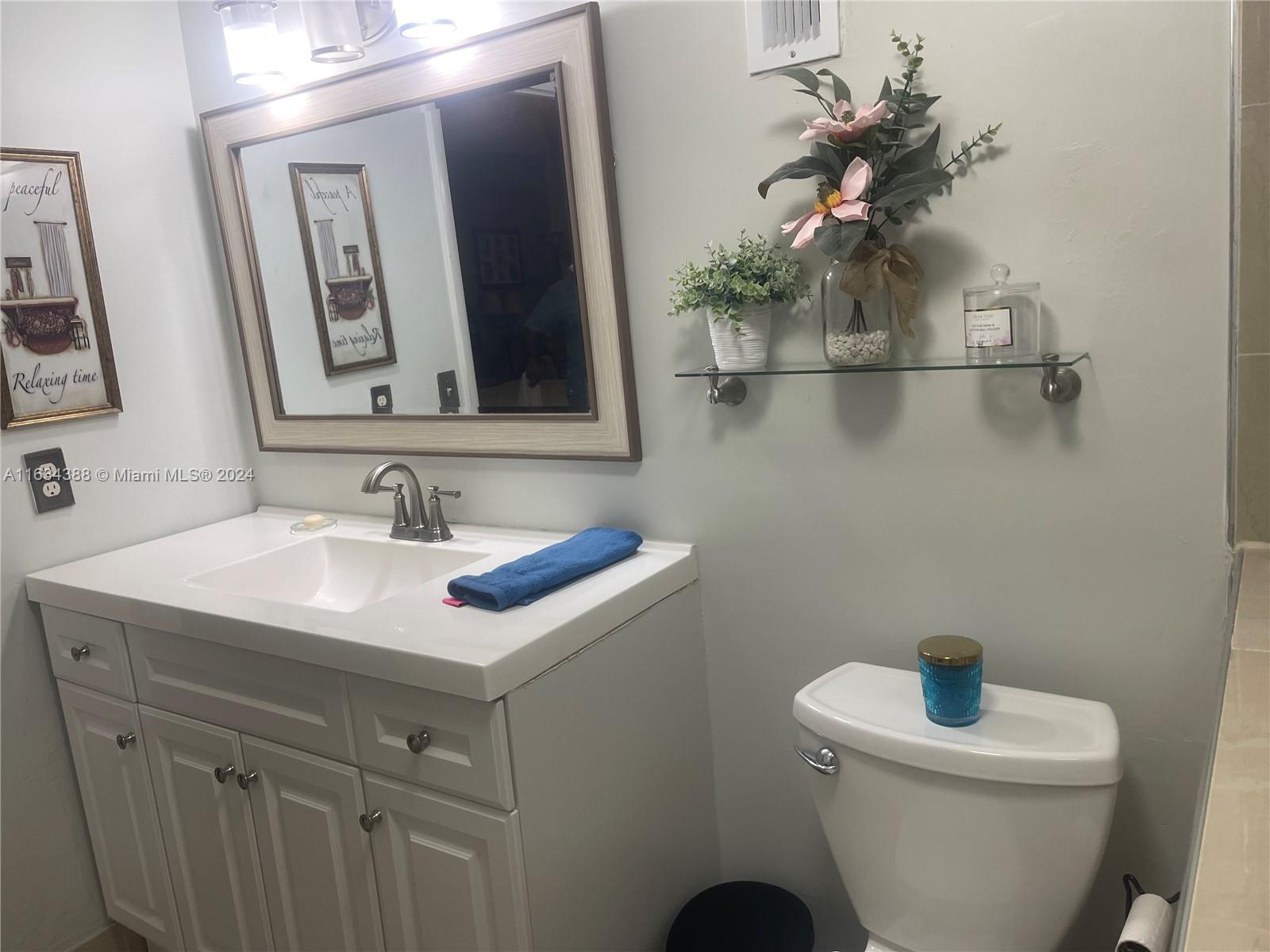 COCO WOOD CONDO - Residential