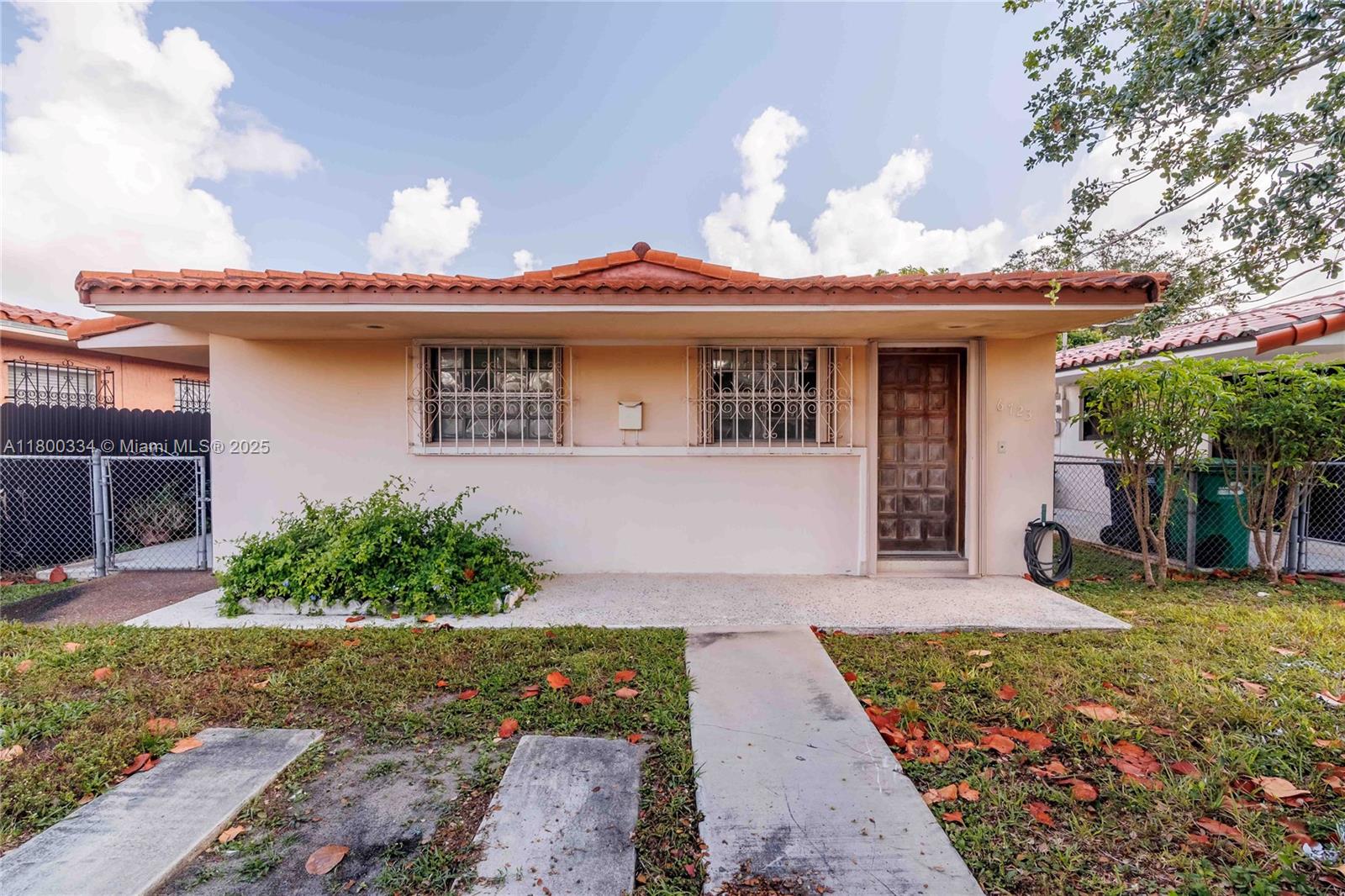Property for Sale at 6723 Sw 13th Ter, Miami, Broward County, Florida - Bedrooms: 3 
Bathrooms: 2  - $590,000