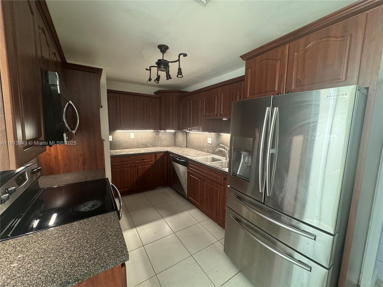 MARY HOMES SUB SEC C - Residential Lease