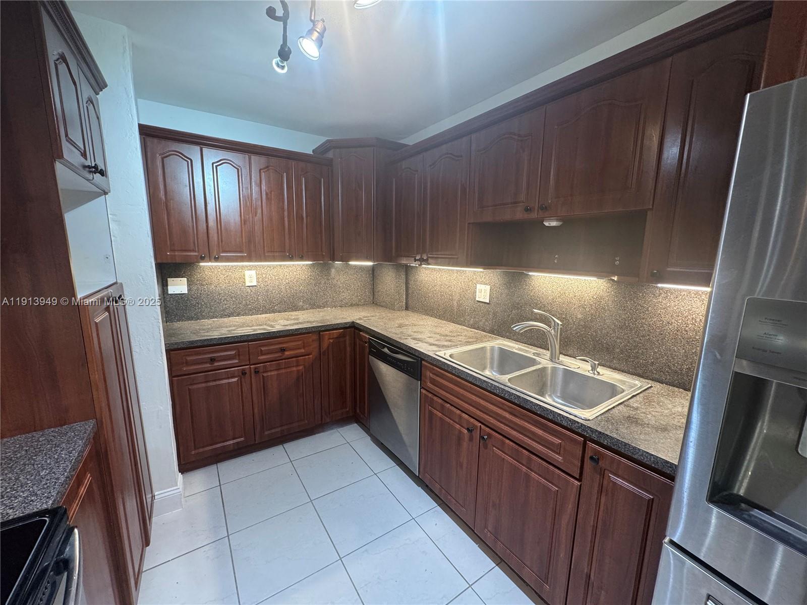 MARY HOMES SUB SEC C - Residential Lease