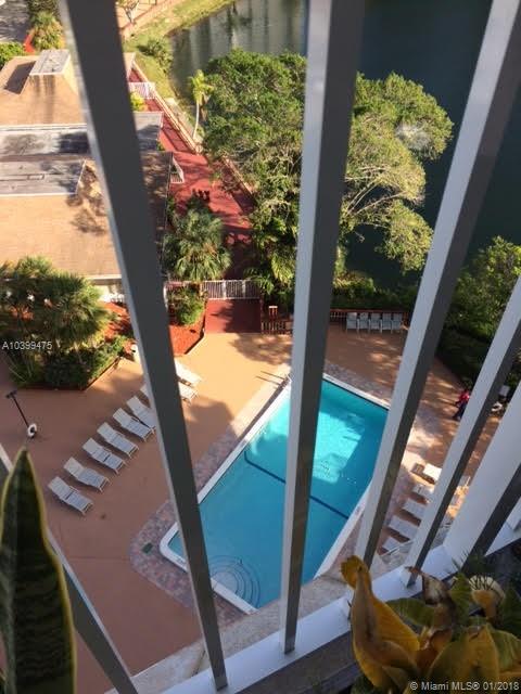 WILSHIRE CONDO - Residential