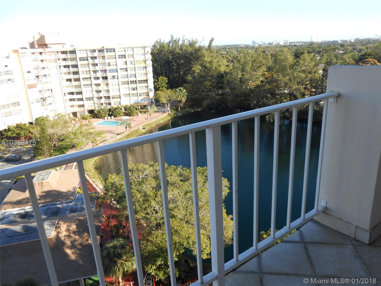 WILSHIRE CONDO - Residential